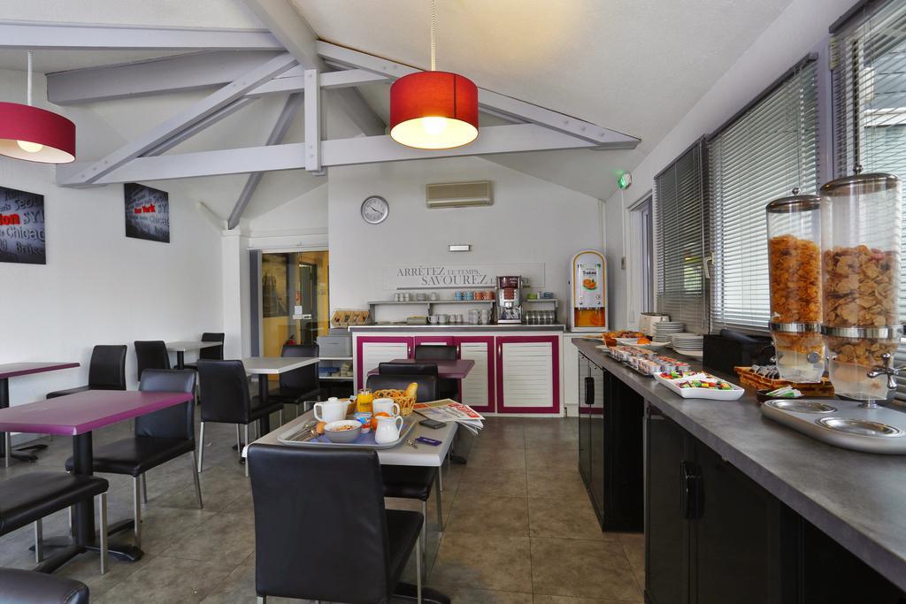 Kyriad Hotel